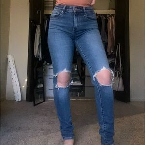 Levi’s 721 High Rise Skinny